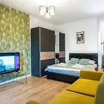 High Comfort By Ella Cotroceni Apartmán