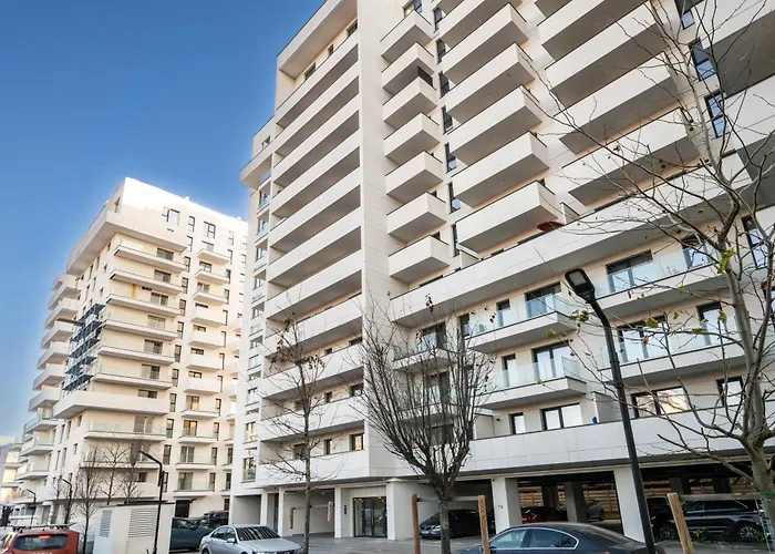 High Comfort By Ella Cotroceni *